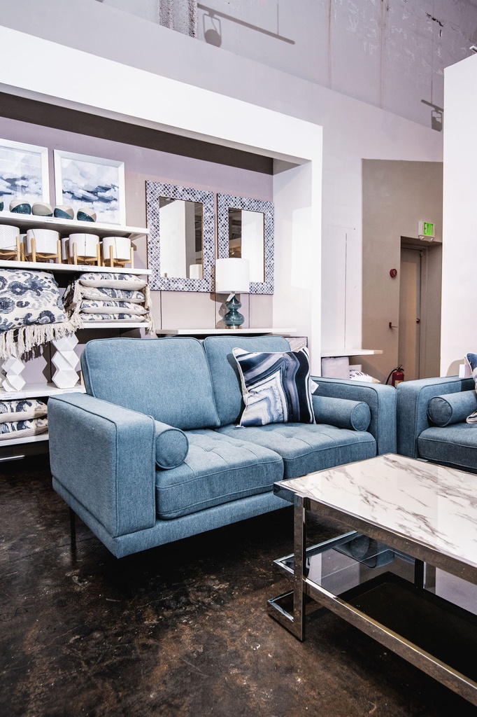 Milan Loveseat