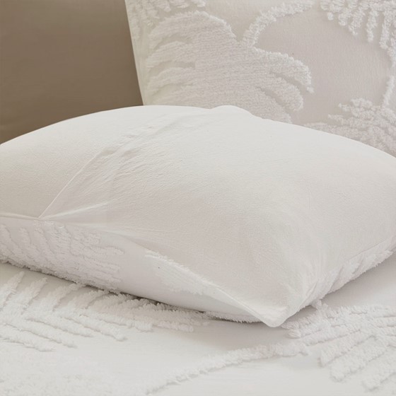 Bahari 3 Piece Tufted Cotton Chenille Palm Comforter Queen Set Off White