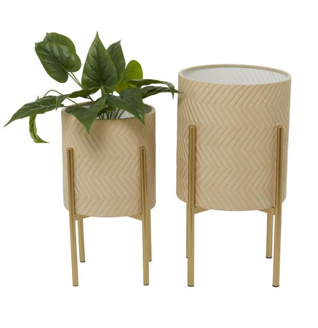 Beige Metal Planter w/ Removable Stand MD