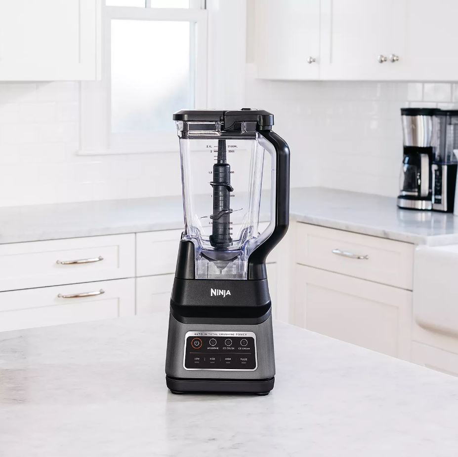 Ninja® Professional Plus Blender Auto-Iq