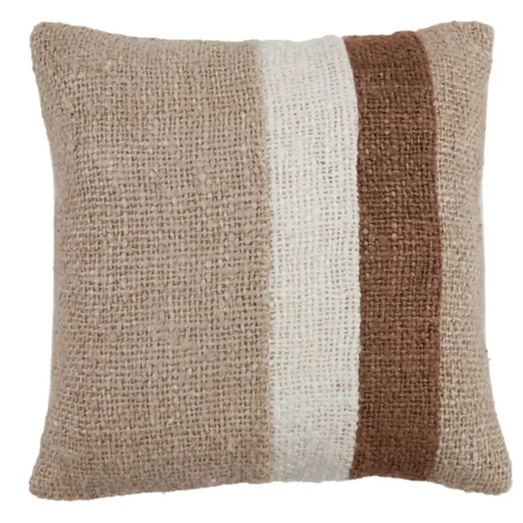 Surrey Pillow Beige 18in