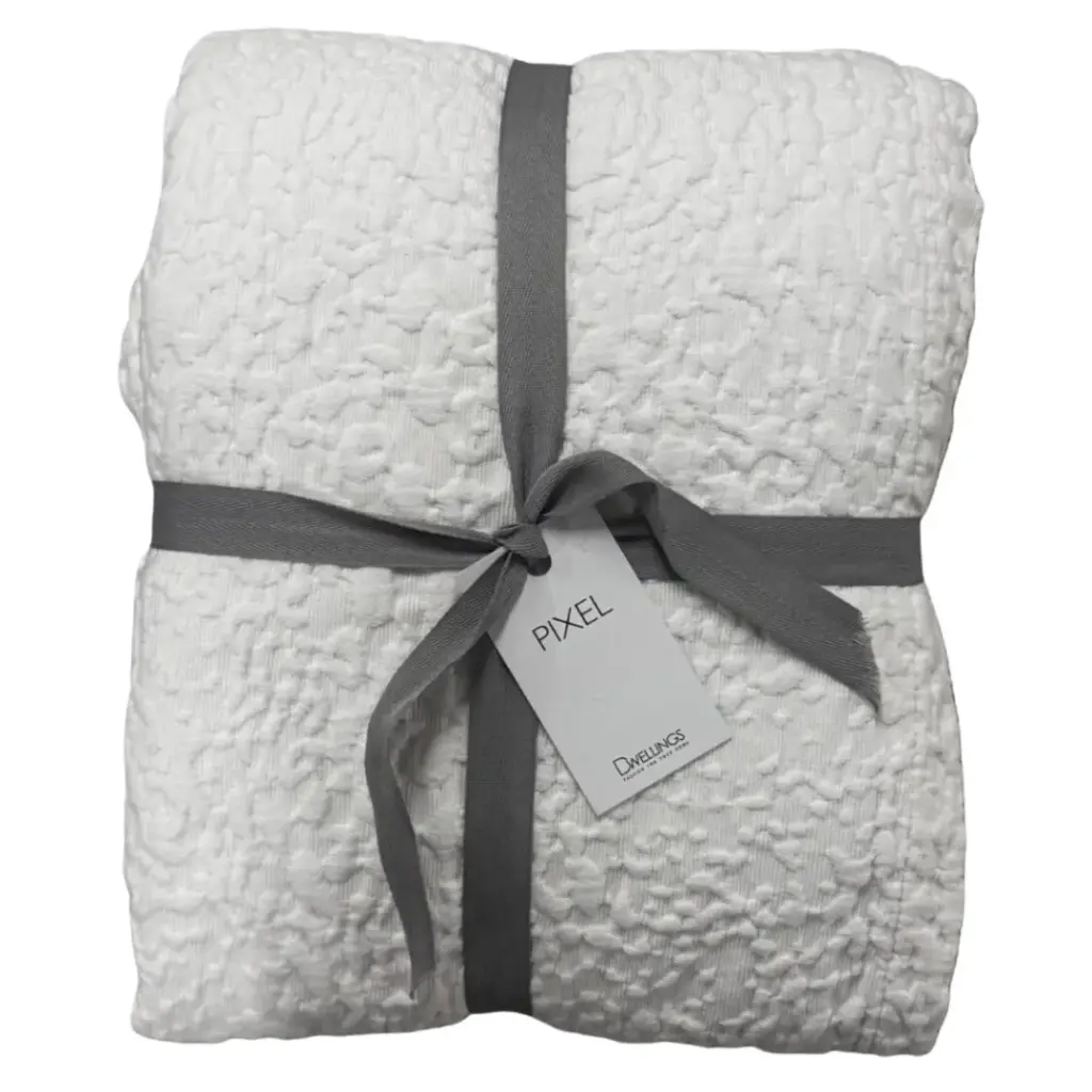 Pixel King Coverlet Set White