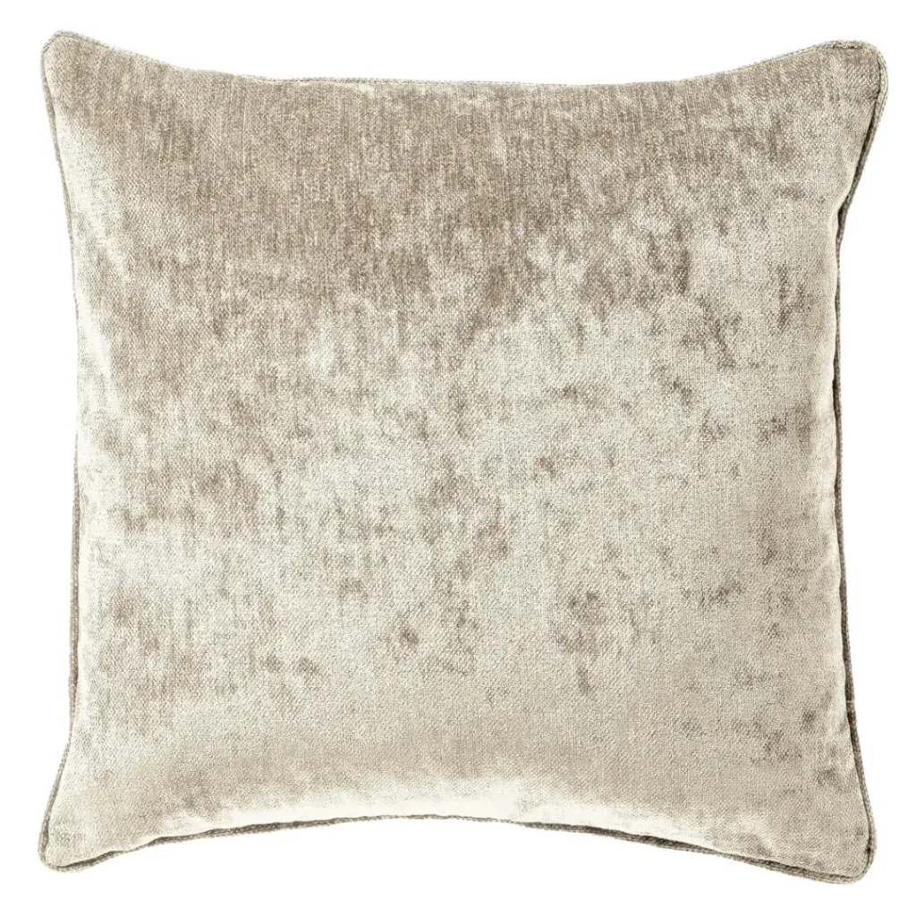 Lewy Pillow Pumice Stone 24in