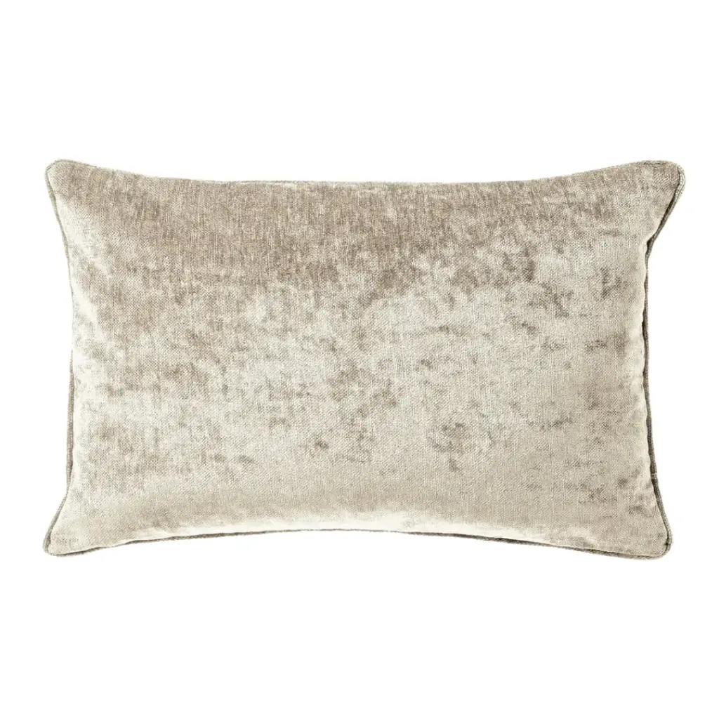 Lewy Pillow Pumice Stone 12x20in