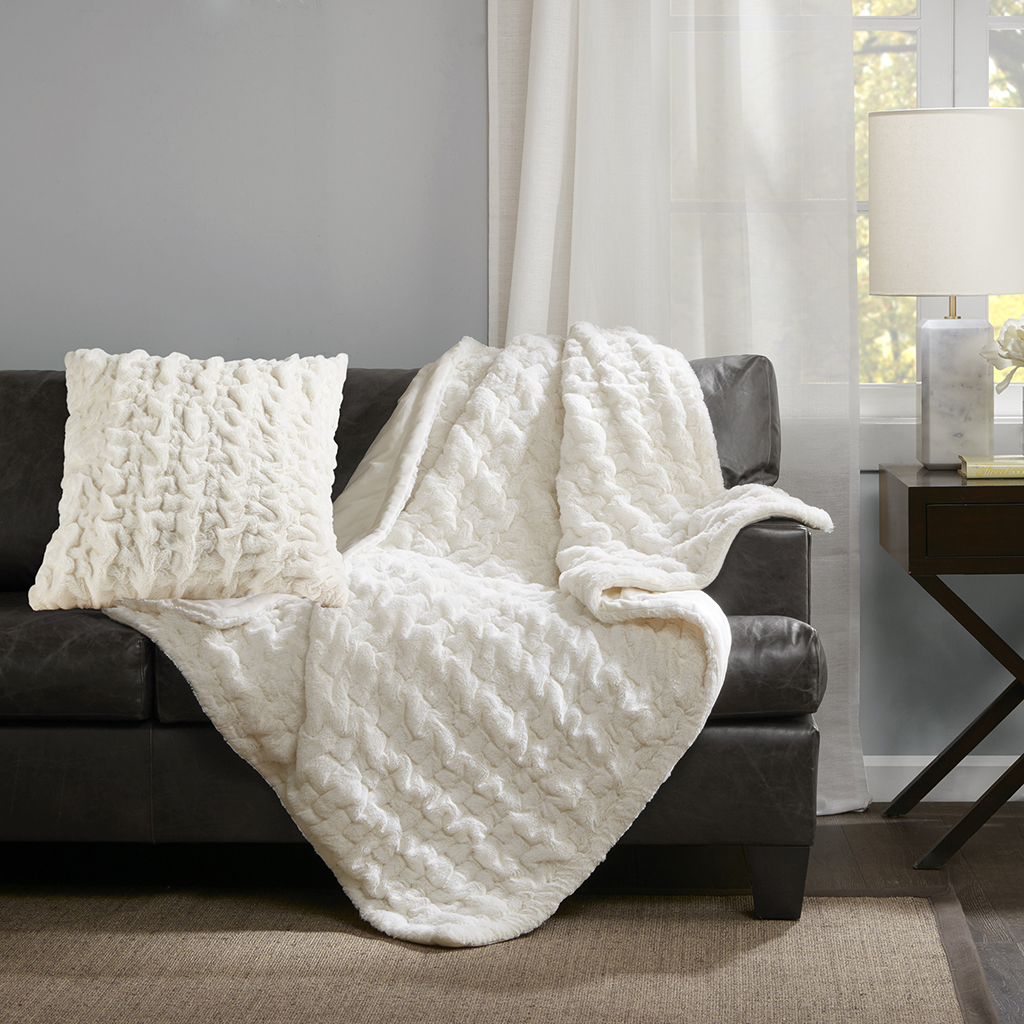 Ruched Fur Throw Ivry